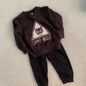 Camp Wolf Sweatshirt and Black H&M Sweatpants Set